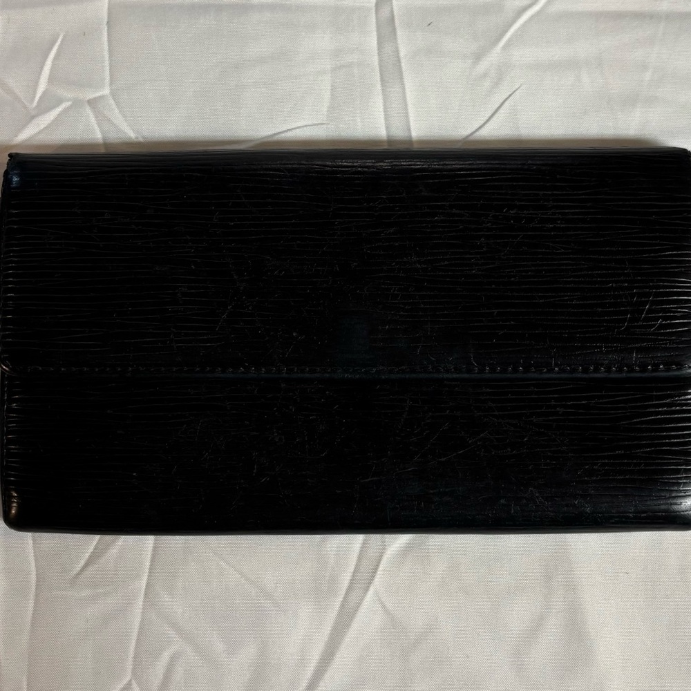 Vintage Louis Vuitton Black Epi Sarah Leather Long Wallet